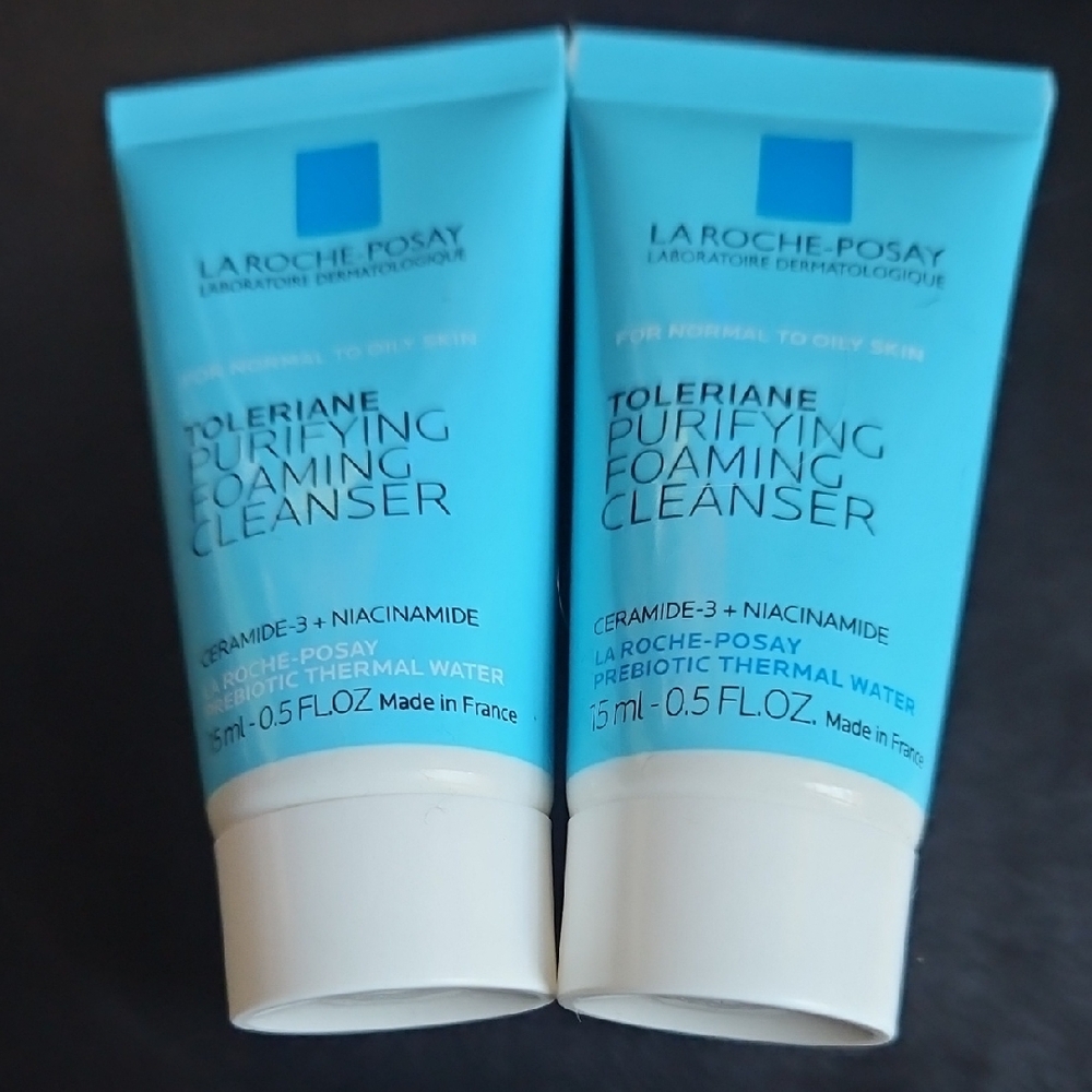NWOT - La Roche-Posay Toleriane Purifying Foaming Cleanser - Blue and White
